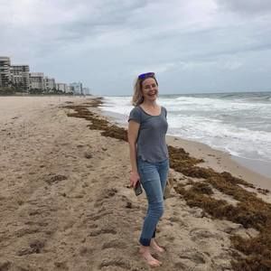 Meet your Posher, Laura